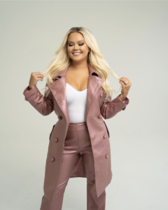 All About Julius Randle Wife, Kendra Shaw! - Players Bio