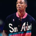 Sean Elliott In A Jersey