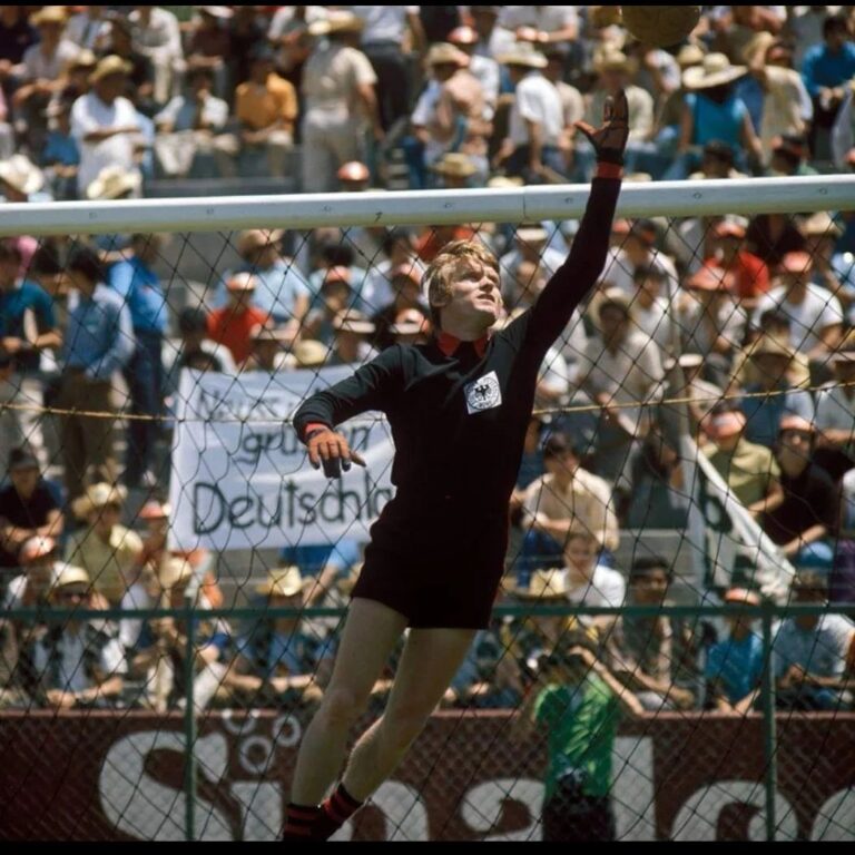 best goalkeeper of all time