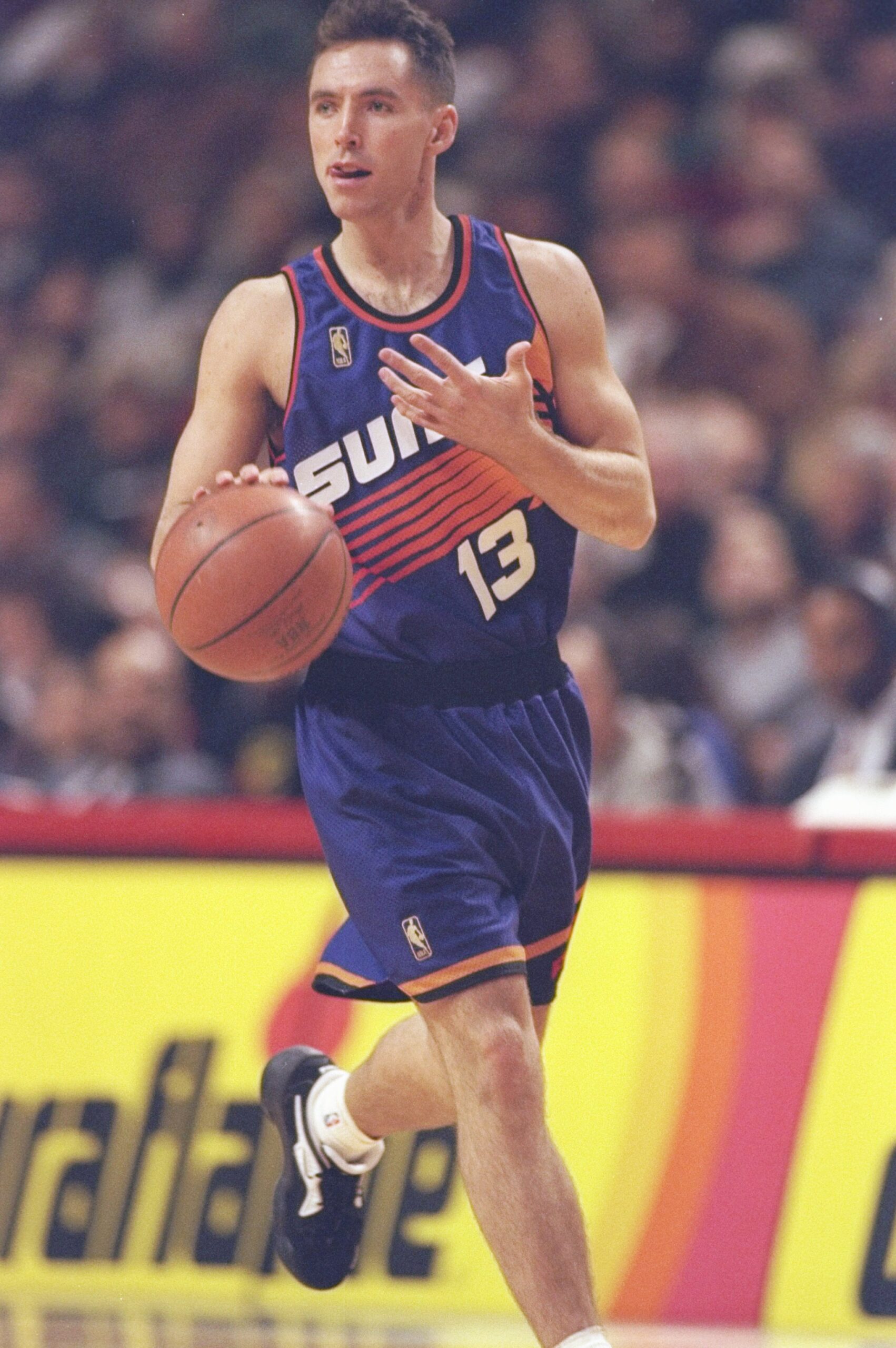 Steve Nash with the Phoenix Suns (Source: Wuu Production)