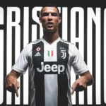 cristiano-wearing-juventus-jersey