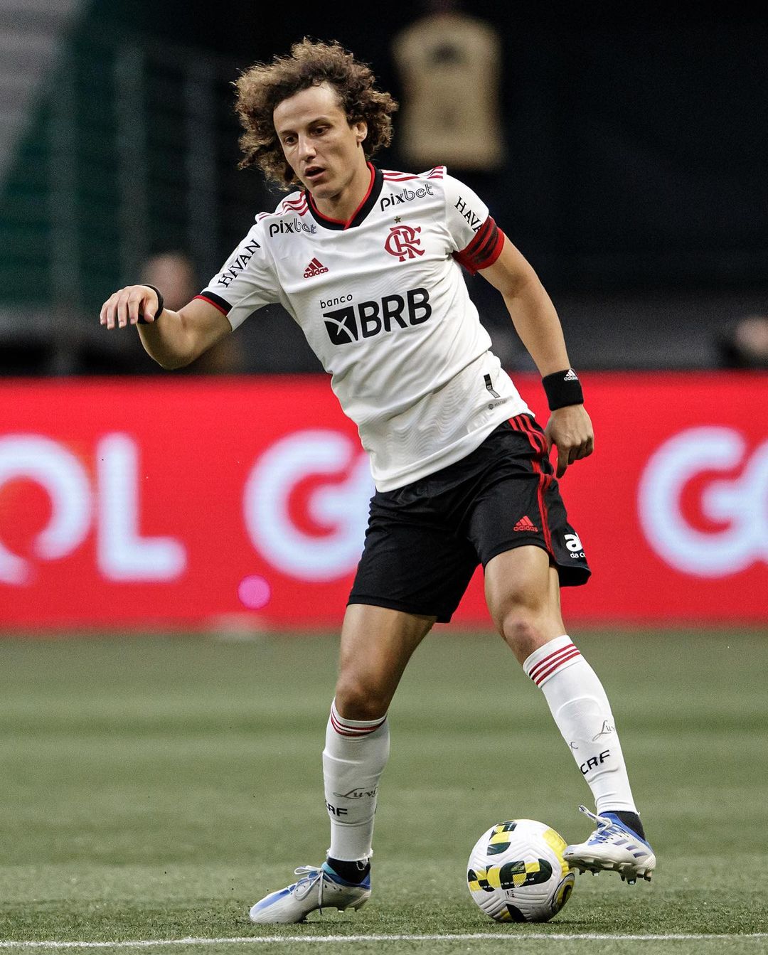 David Luiz In The Field (Source: Instagram)