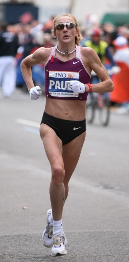 Paula Radcliffe running (Source: Wikimedia)