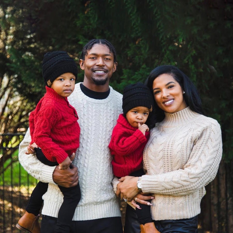 Bradley Beal with his wife & Kids (Source: republicworld.com)