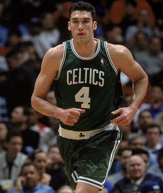 Chris Mihm Playing For The Celtics