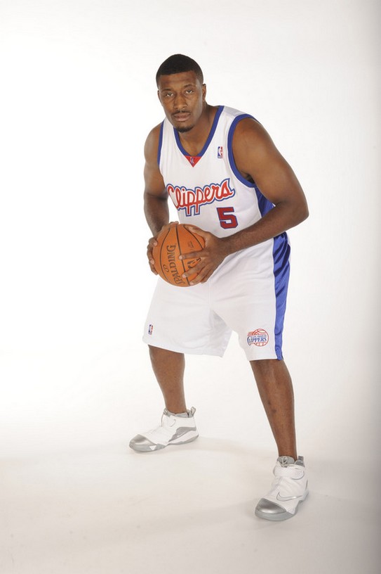  Craig Smith in the Clippers jersey (Source: Clippers NewsSurge)