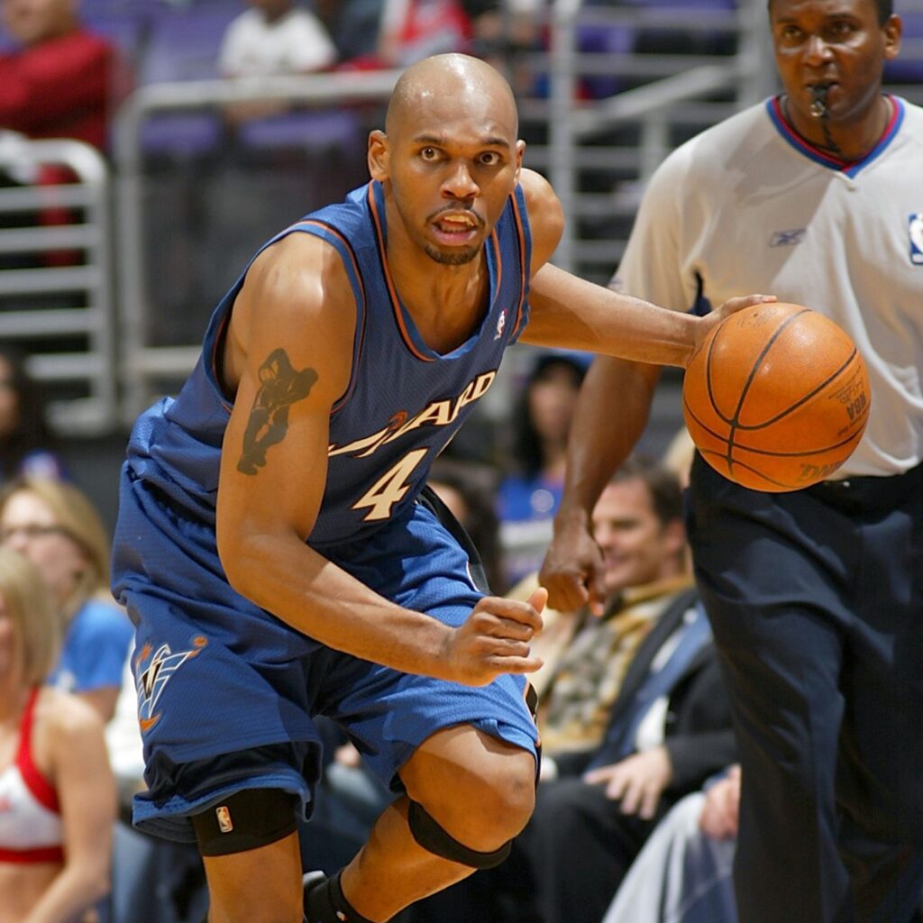 Jerry Stackhouse playing basketball