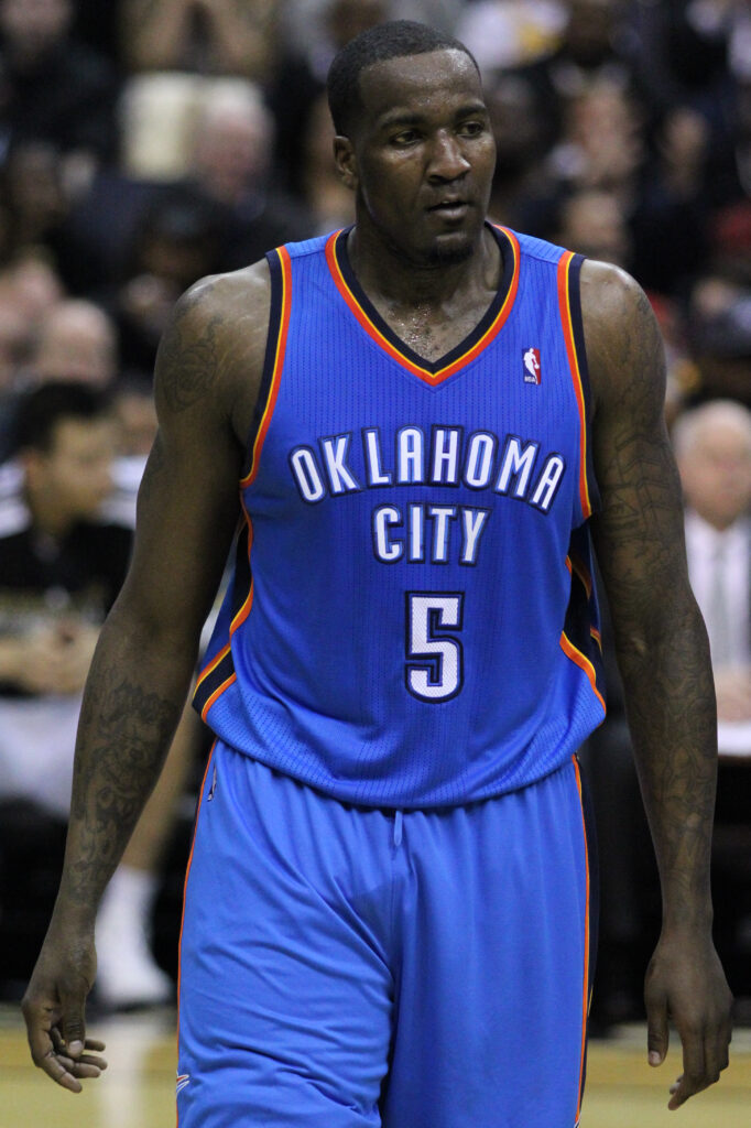 Kendrick Perkins signs multi-year extension to remain at ESPN as