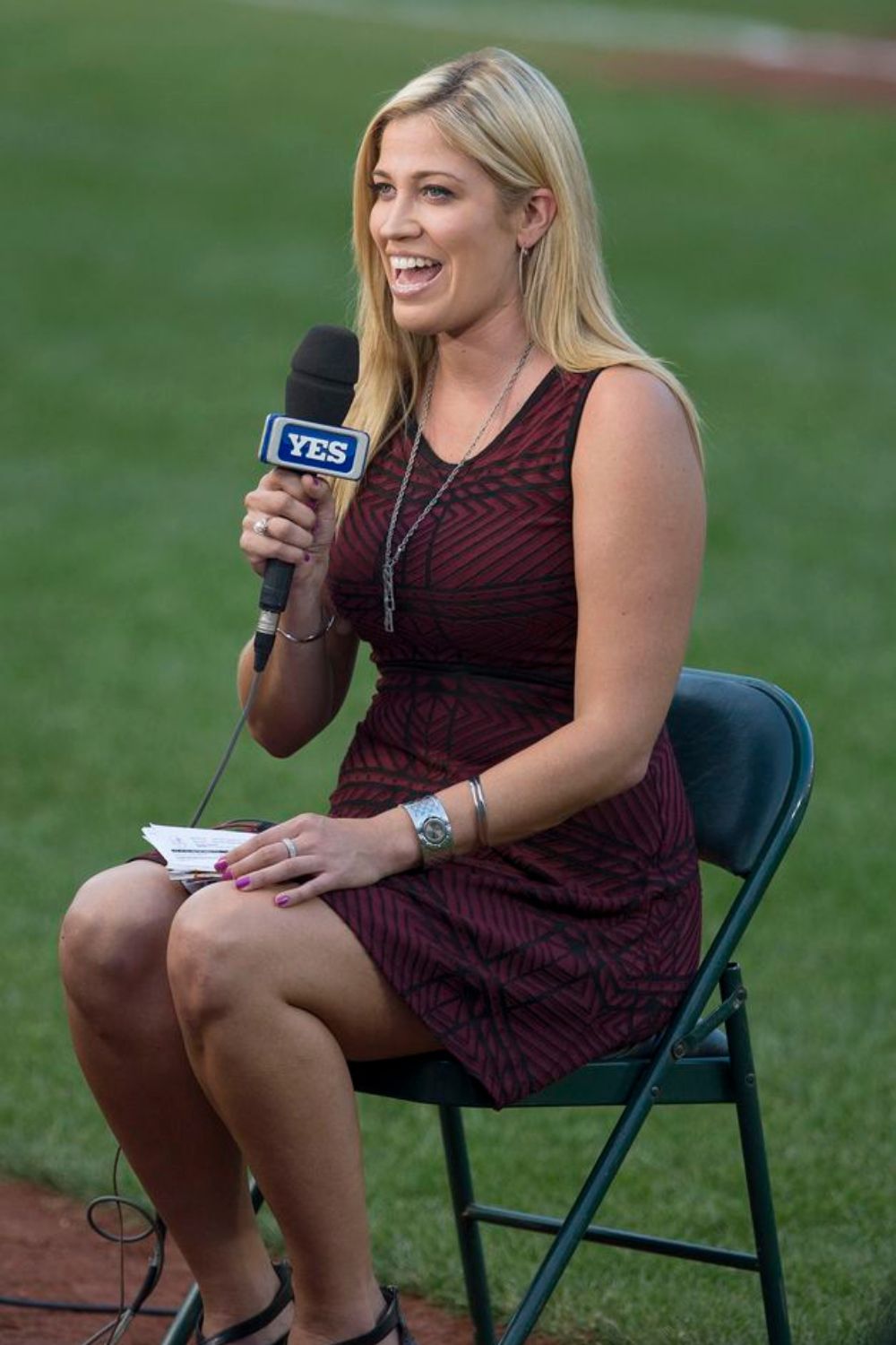 Meredith-Marakovits-the-reporter-for-YES-MLB