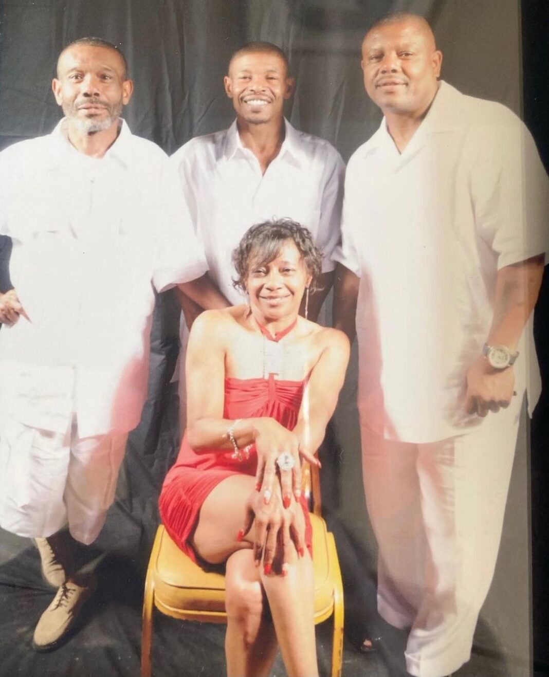 Muggsy Bogues Bio: NBA & Net worth - Players Bio