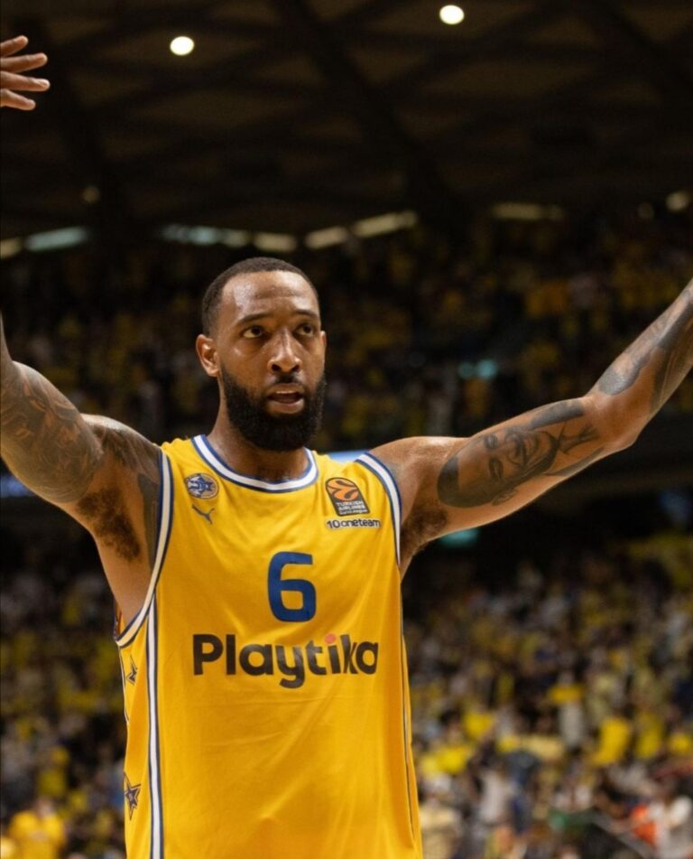 Derrick Williams