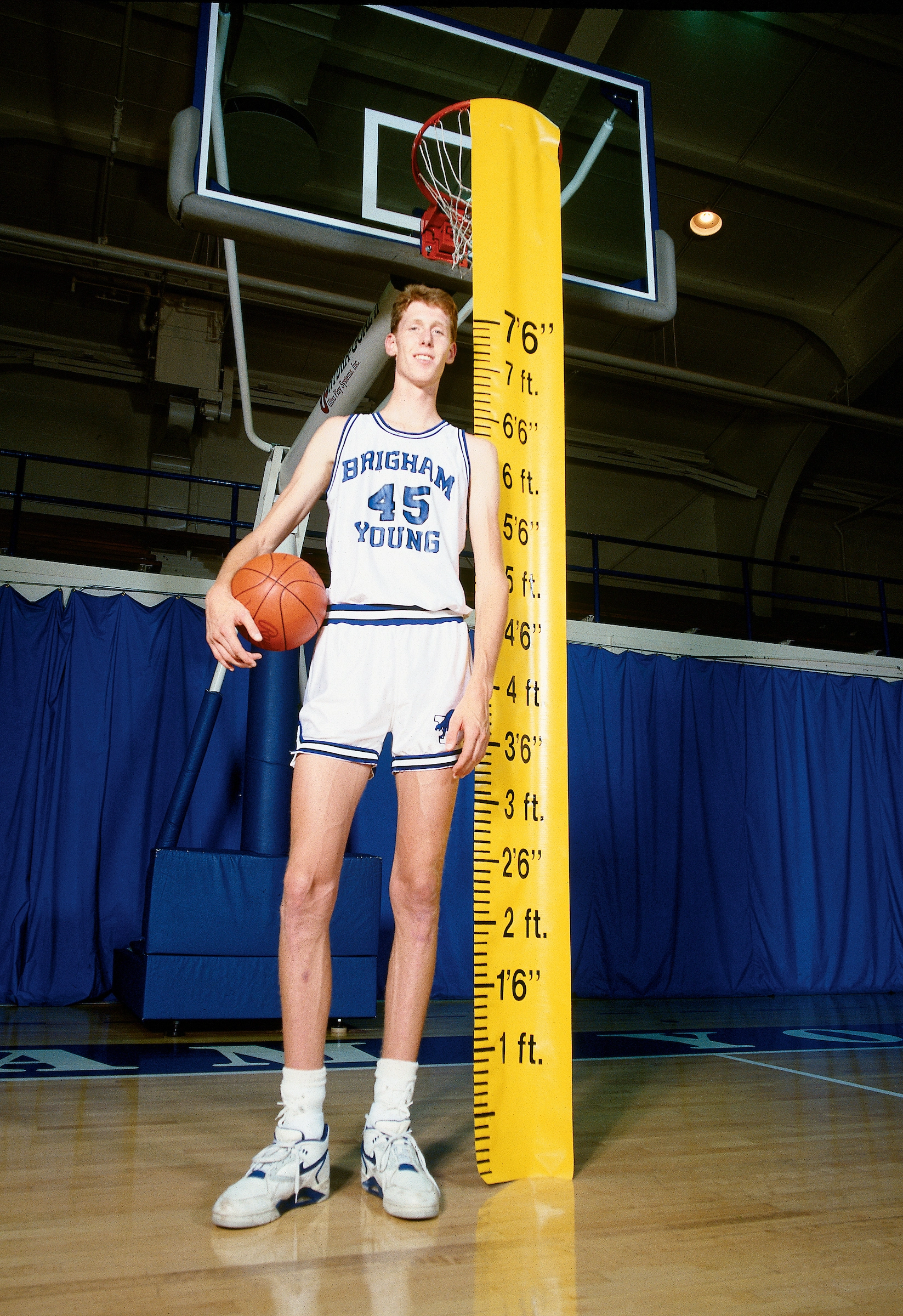 Shawn Bradley Family With Daughter,Son and Wife Annette Evertson 2021 