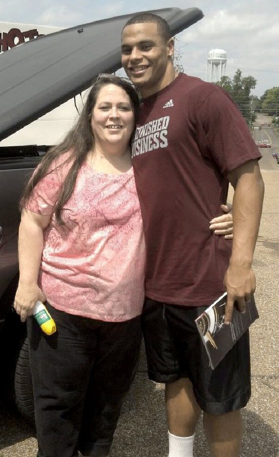 Dak Prescott With His Mother