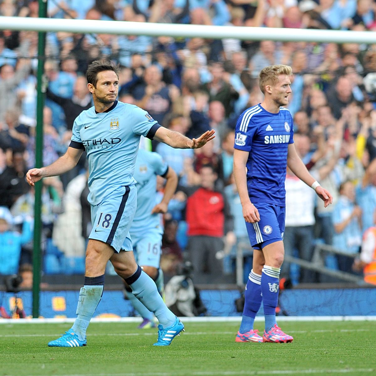 lampard-denying-to-celebrate-a-goal-against-his-former-club-chelsea