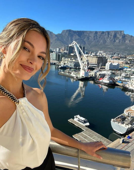 Demi-Leigh Tebow At The Table Bay Hotel In Cape Town