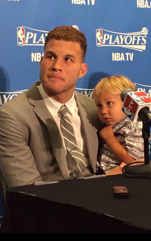 Blake Griffin with his kid