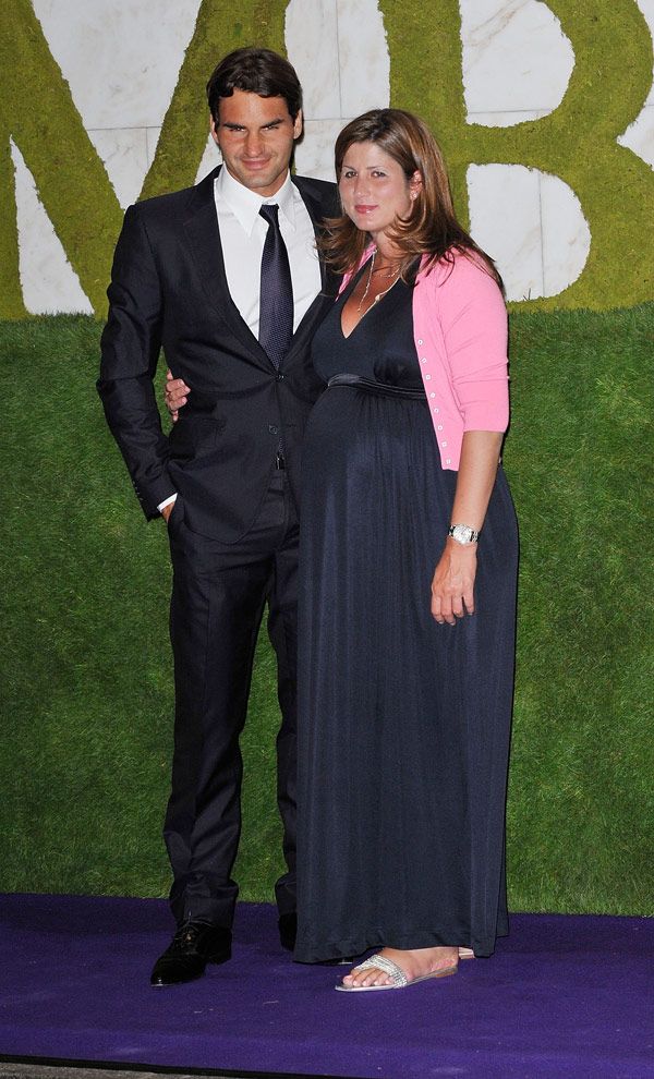 Roger Federer & His Wife (Source: Pinterest)