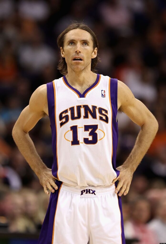 Steve Nash with the Phoenix Suns (Source: HuffPost)