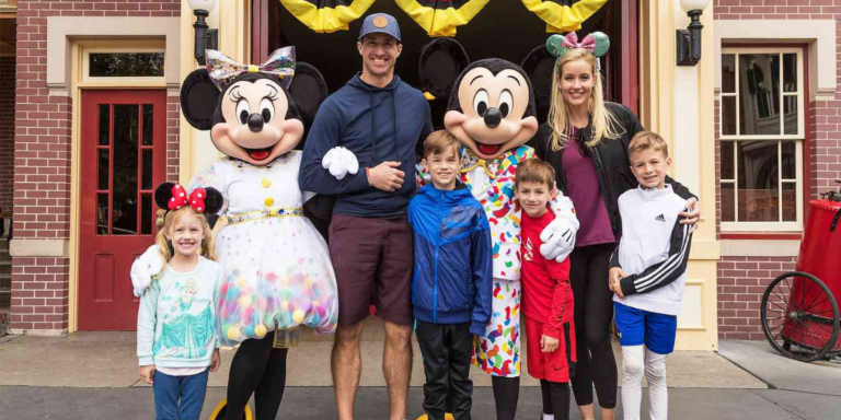 Drew Family Visits Disneyland