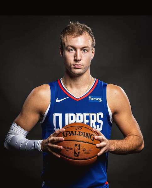 Luke Kennard posing on Clippers' Jersey (Source: Instagram)