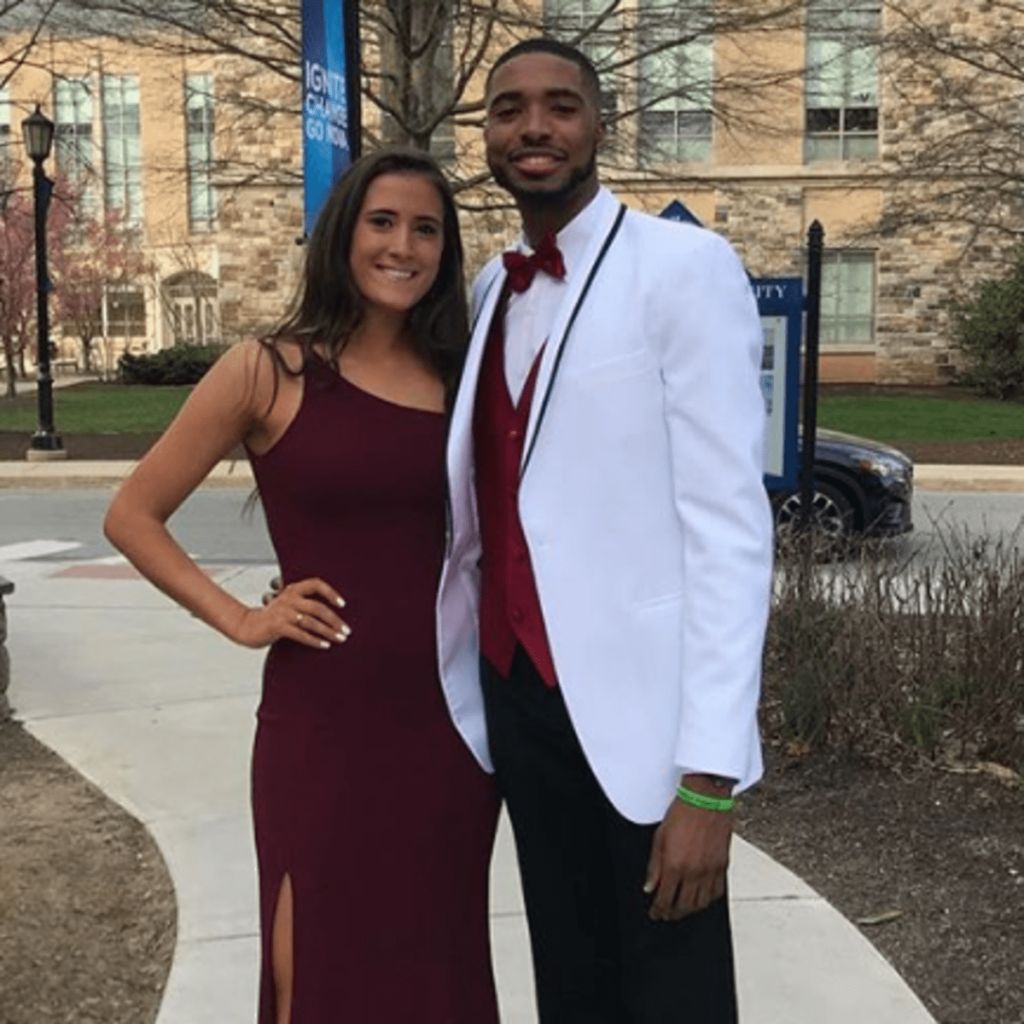 Mikal Bridges With His Girlfriend