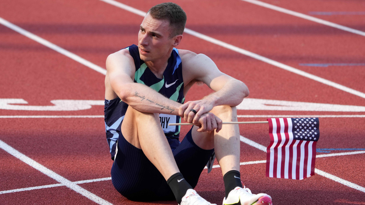 Clayton Sat On The Ground After Winning Thrilling 800m Olympic Trials 