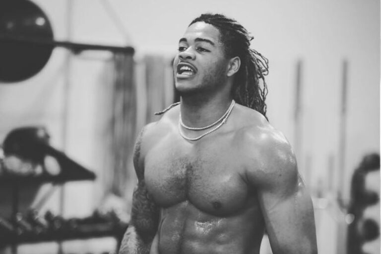 Chase Young Abs