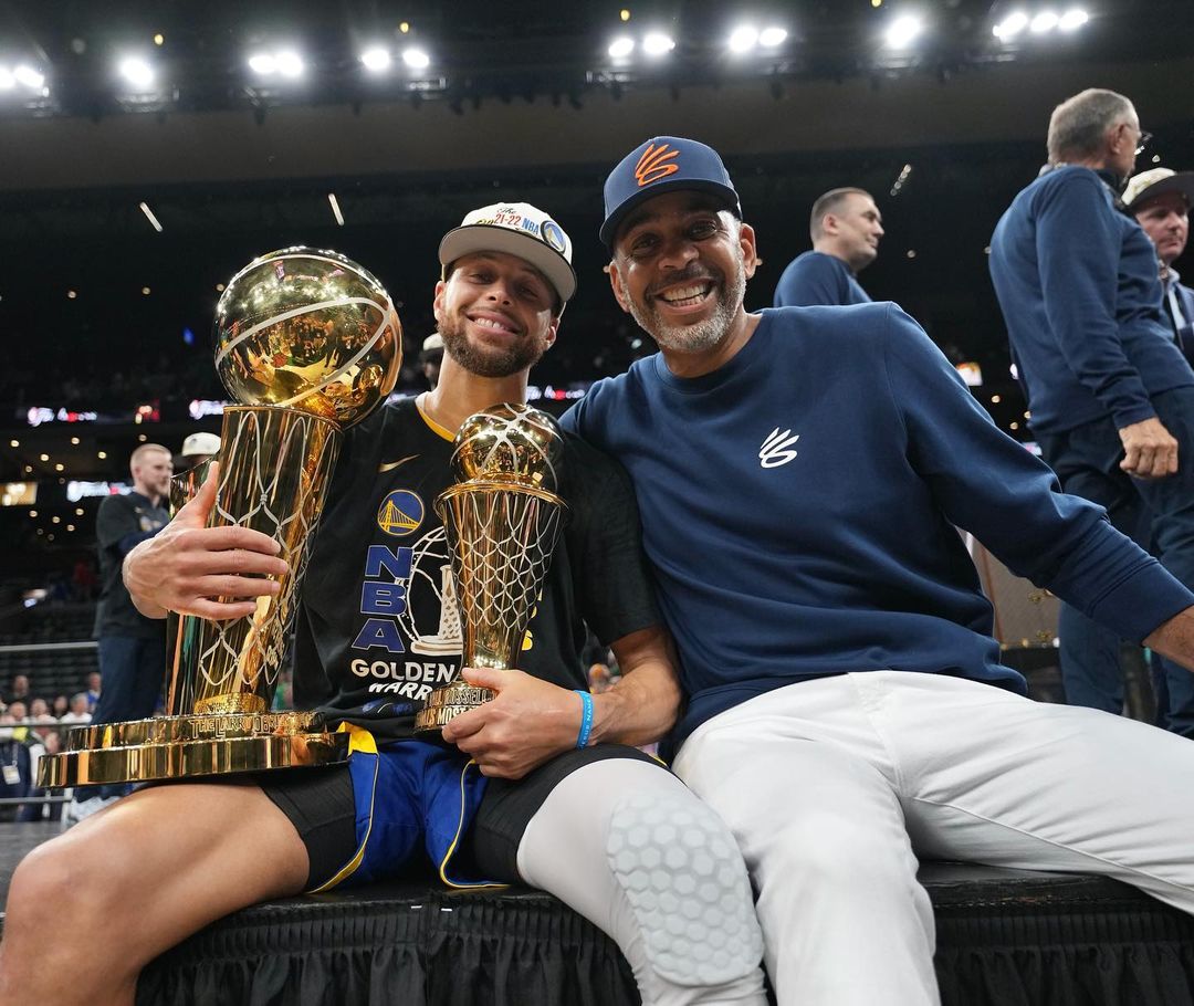 Stephen Curry With His Father