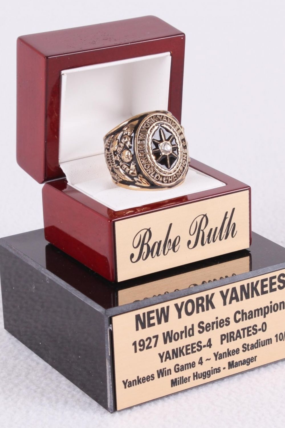 Babe Ruth's 1927 World Series Ring (Source Pristine Auction)