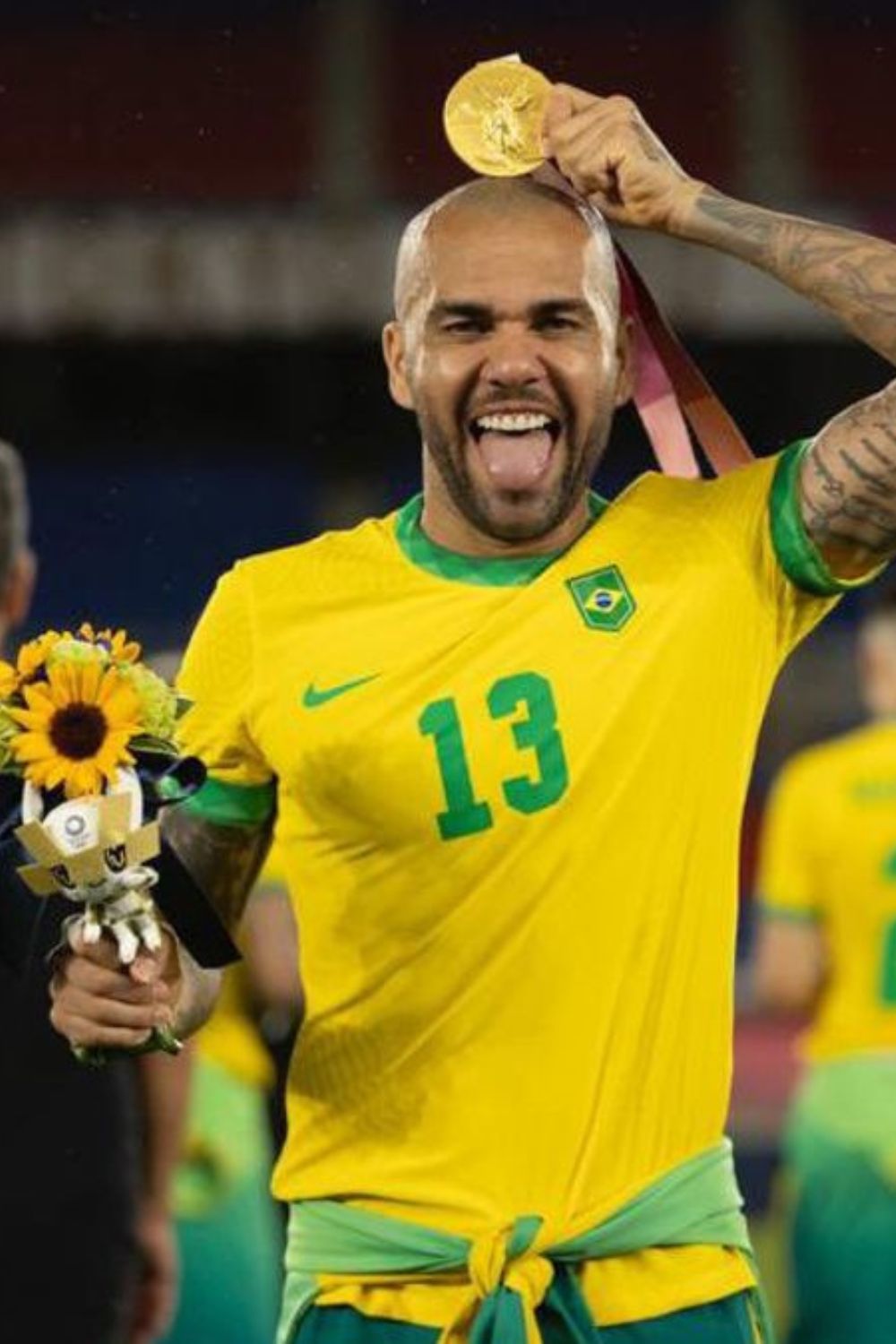 Dani Alves, After Receiving The Best Player Award With Brazil (Source Pinterest)