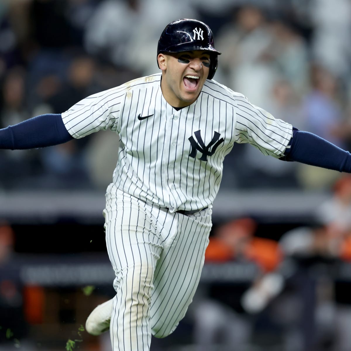 Jose Trevino with the New York Yankees (Source: Sports Illustrated)