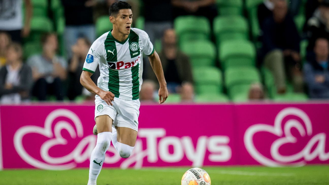 uriel-playing-for-fc-groningen