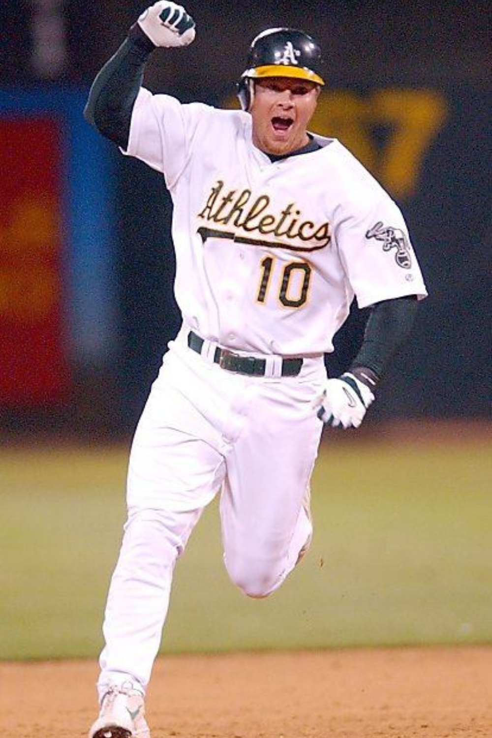 Scott Hatteberg Playing For The Oakland Athletics 