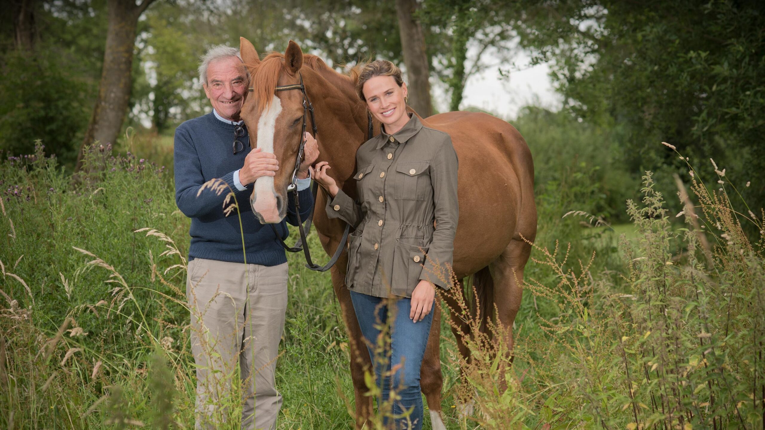 Francesca-Cumani-with-her-father