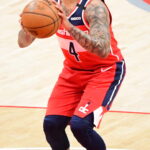 Isaiah-Thomas-Bio