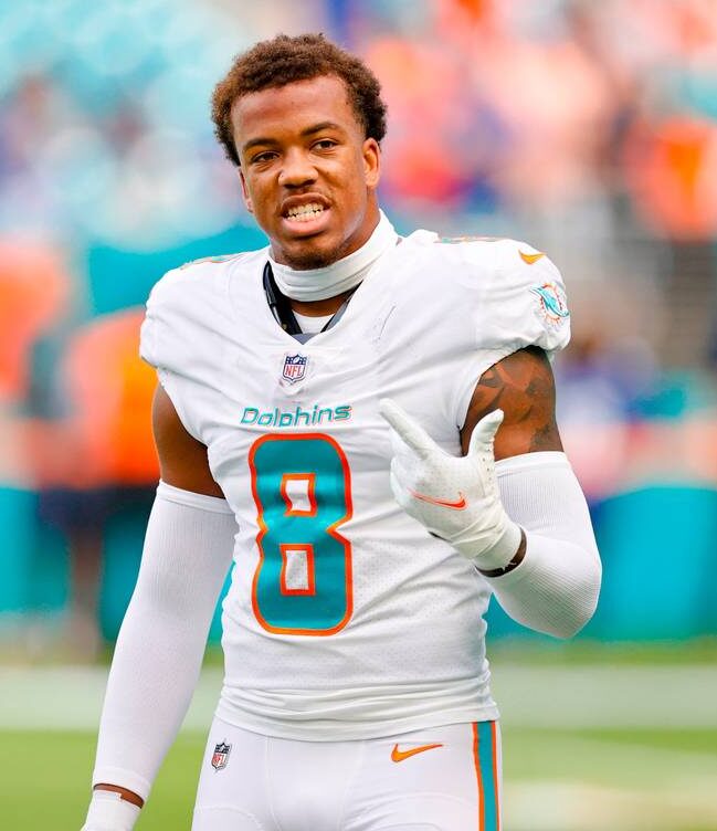 Jevon Holland of the Miami Dolphins is from Coquitlam, B.C. - Tri