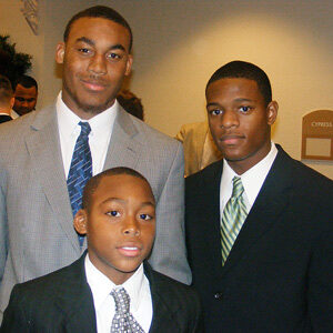 Rickey Jefferson (right) with his brothers Jordan and Justin (Source: ESPN)