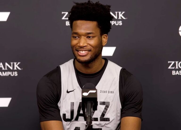 Damian Jones