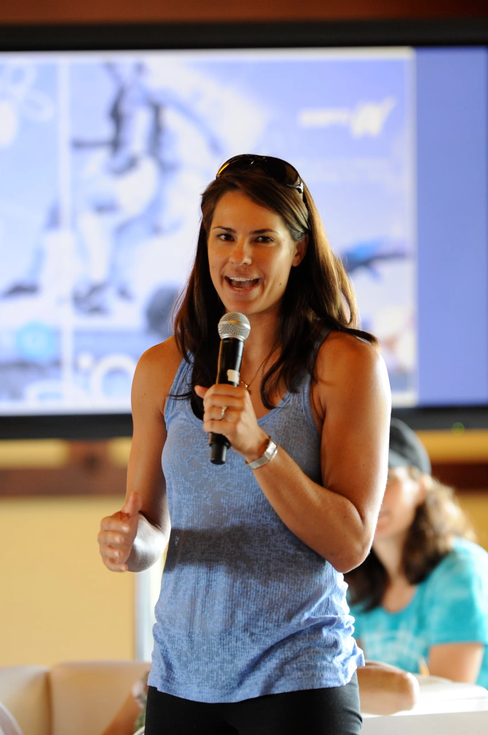 Jessica Mendoza, Adrián González, José Mota join Dodgers' TV, radio  coverage teams