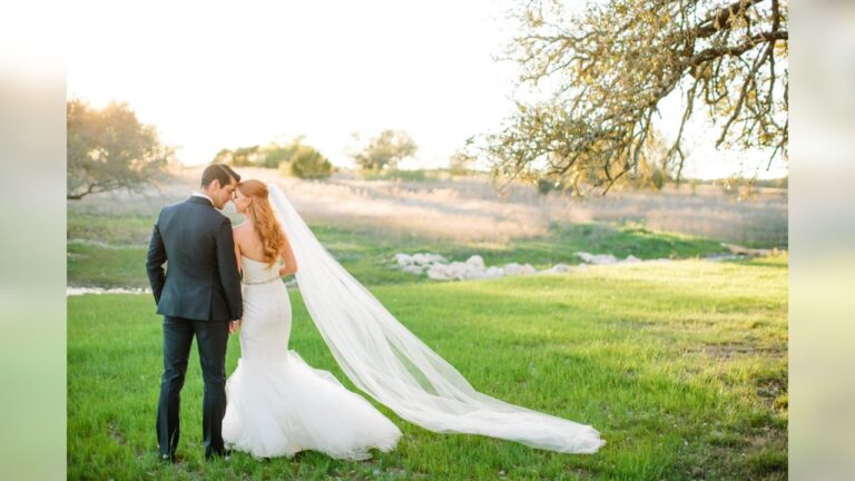 Justin Tucker And Amanda Bass