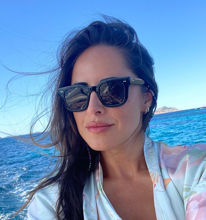 Kaylee Hartung During A Vacation