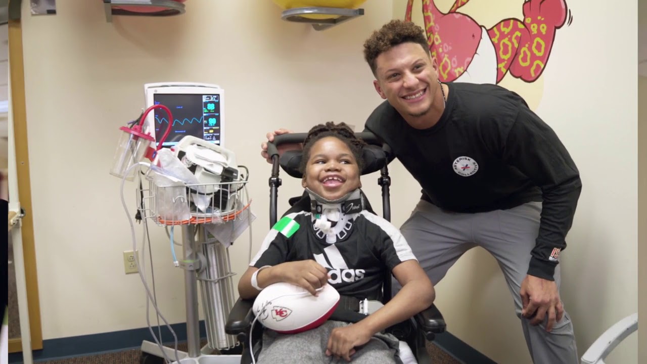 Patrick Paying Visit To Kids At Hospital