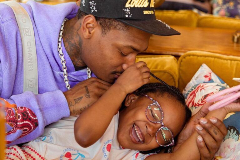 Stefon And His Daughter