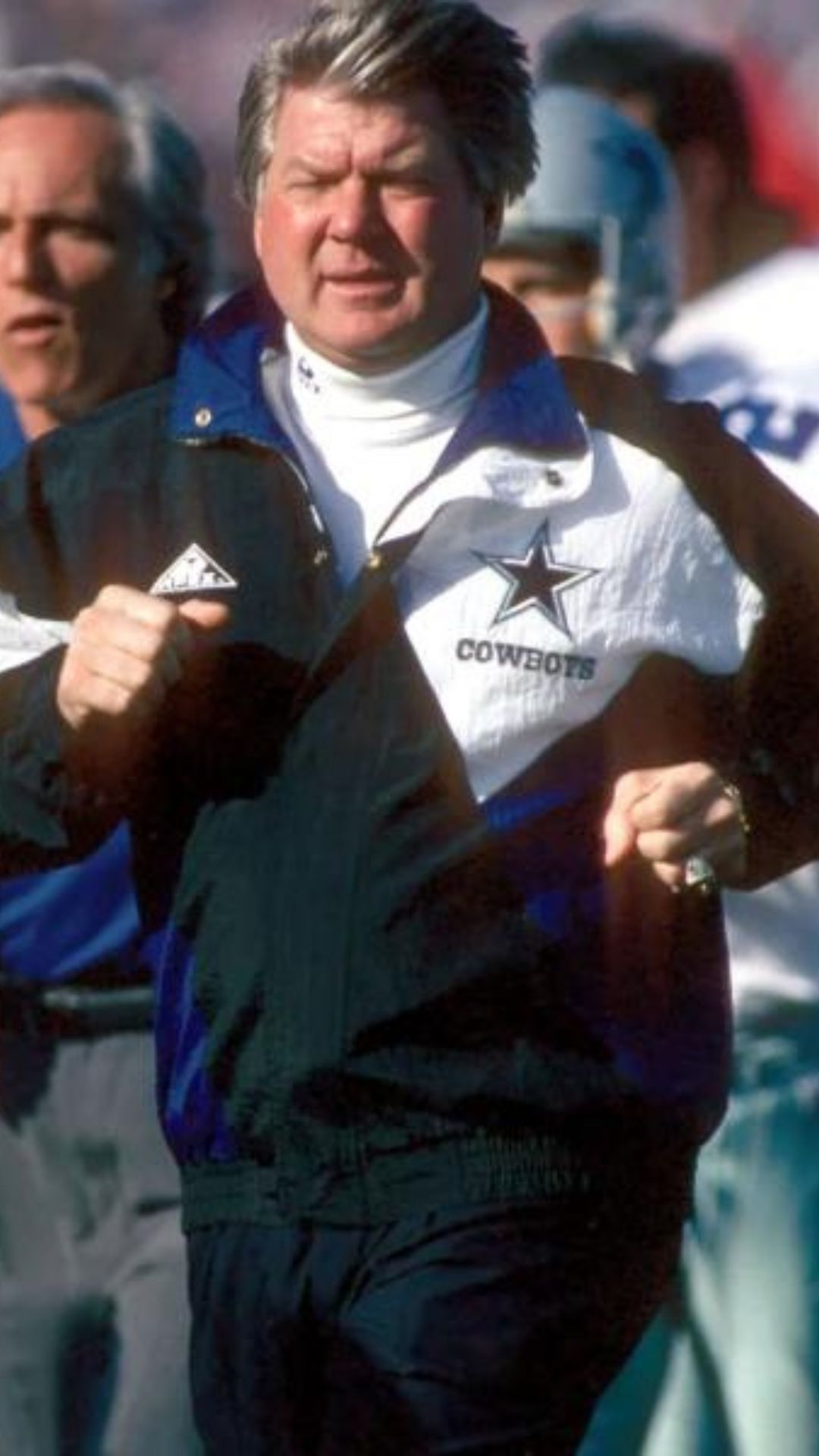 Johnson Coaching The Oklahoma Cowboys (Source: Cow boys wire)