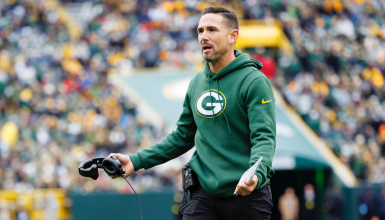 19 Handsome NFL Coaches