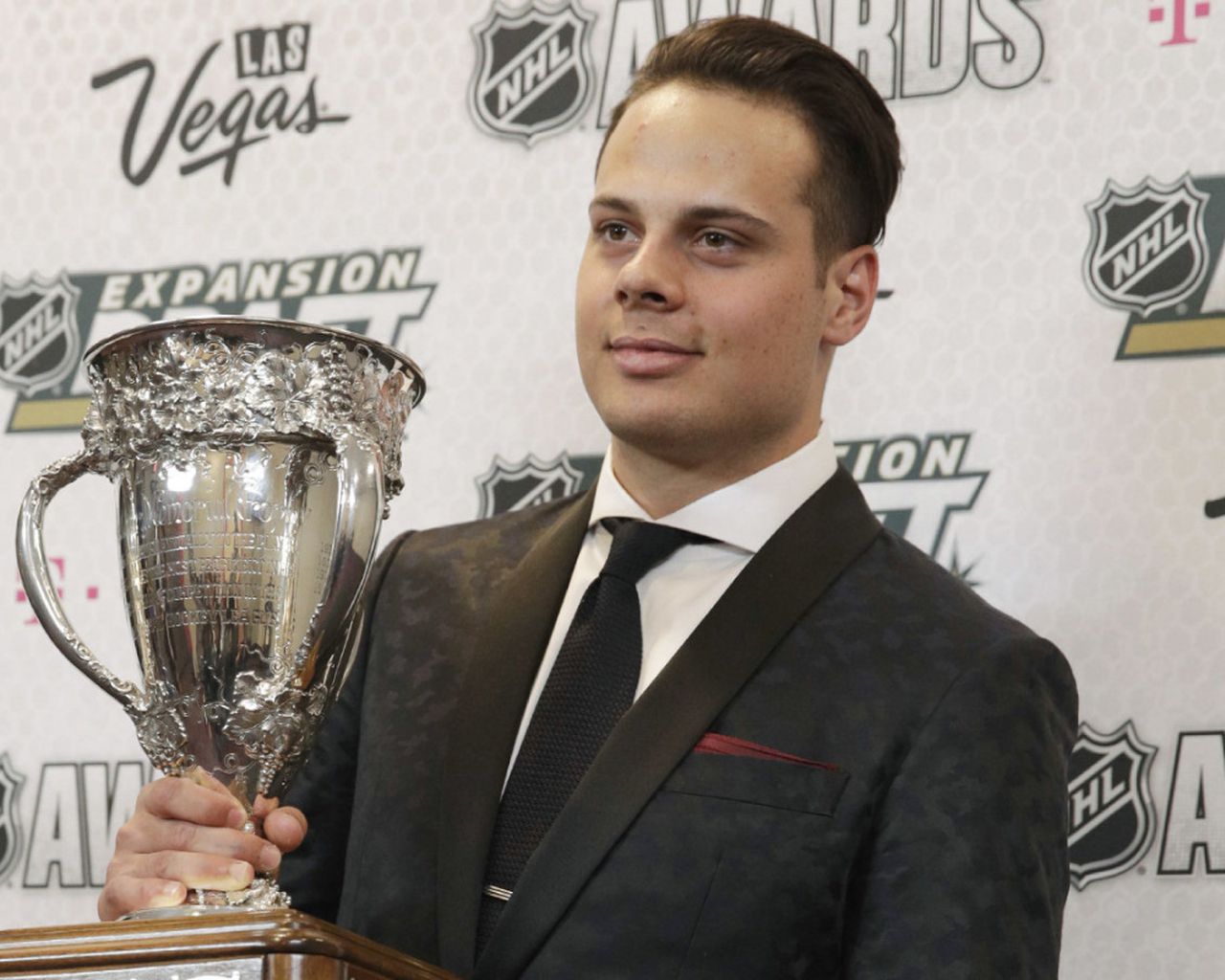 Auston With NHL's Rookie of The Year Award