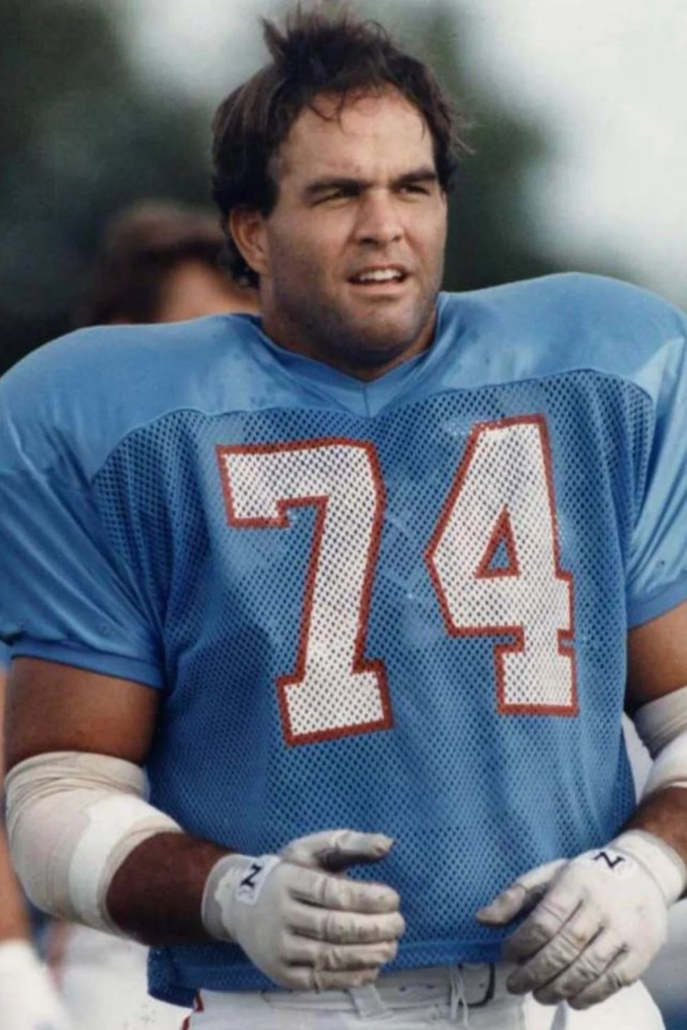 Bruce Matthews, A Retired NFL Player Turned Coach