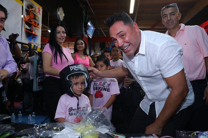 De La Hoya Participating In Charity Event At So Cal Boxing Academy