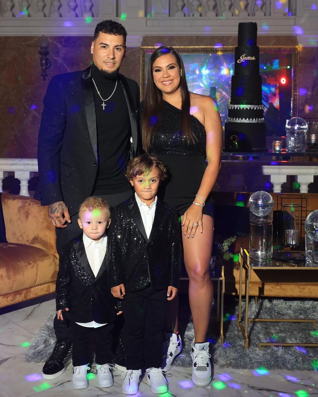 Javier Báez With Wife And Children