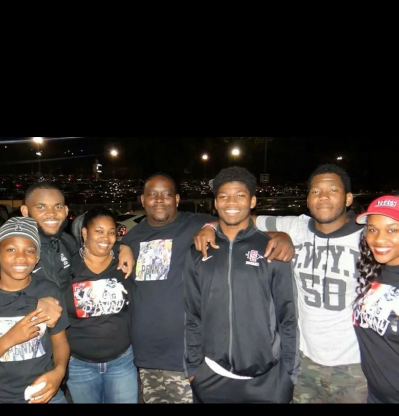 Rashaad Penny's Family Members- With His Parents & Siblings